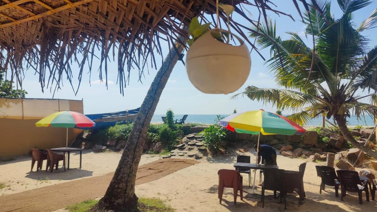 Tripsea Beach Villa Alappuzha Exterior photo