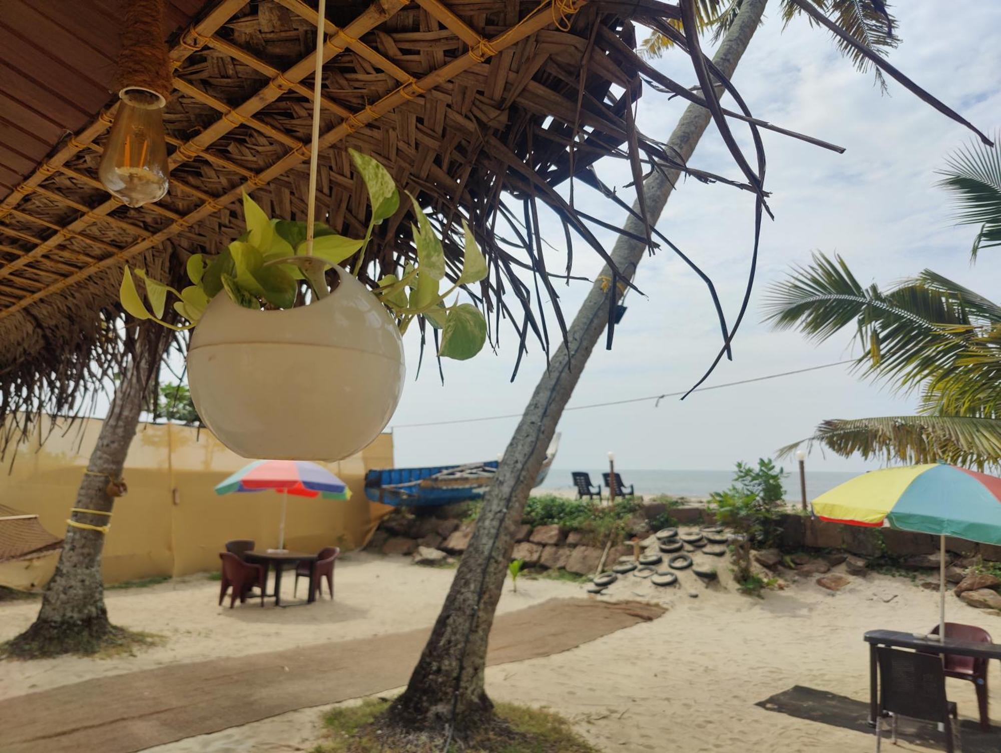 Tripsea Beach Villa Alappuzha Exterior photo